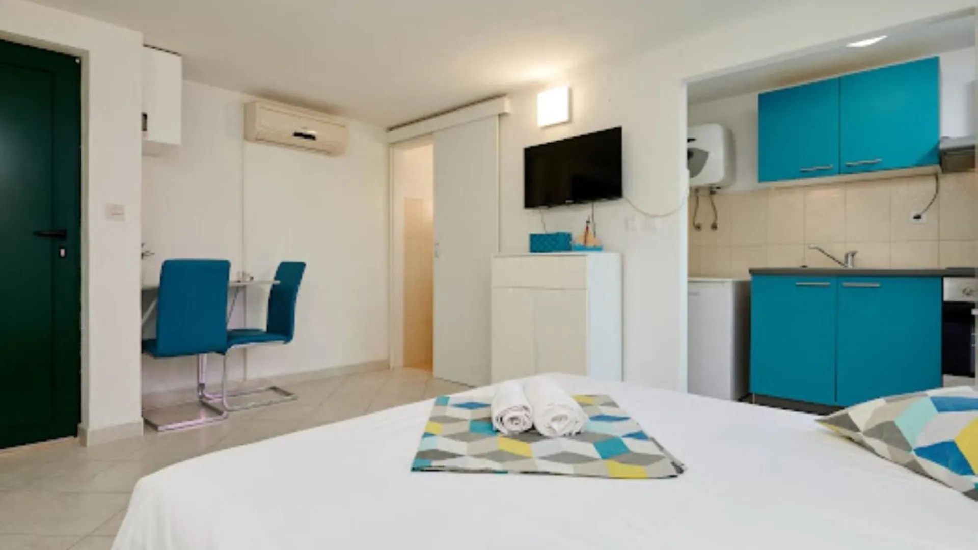 Guesthouse Ana Trogir Old Town