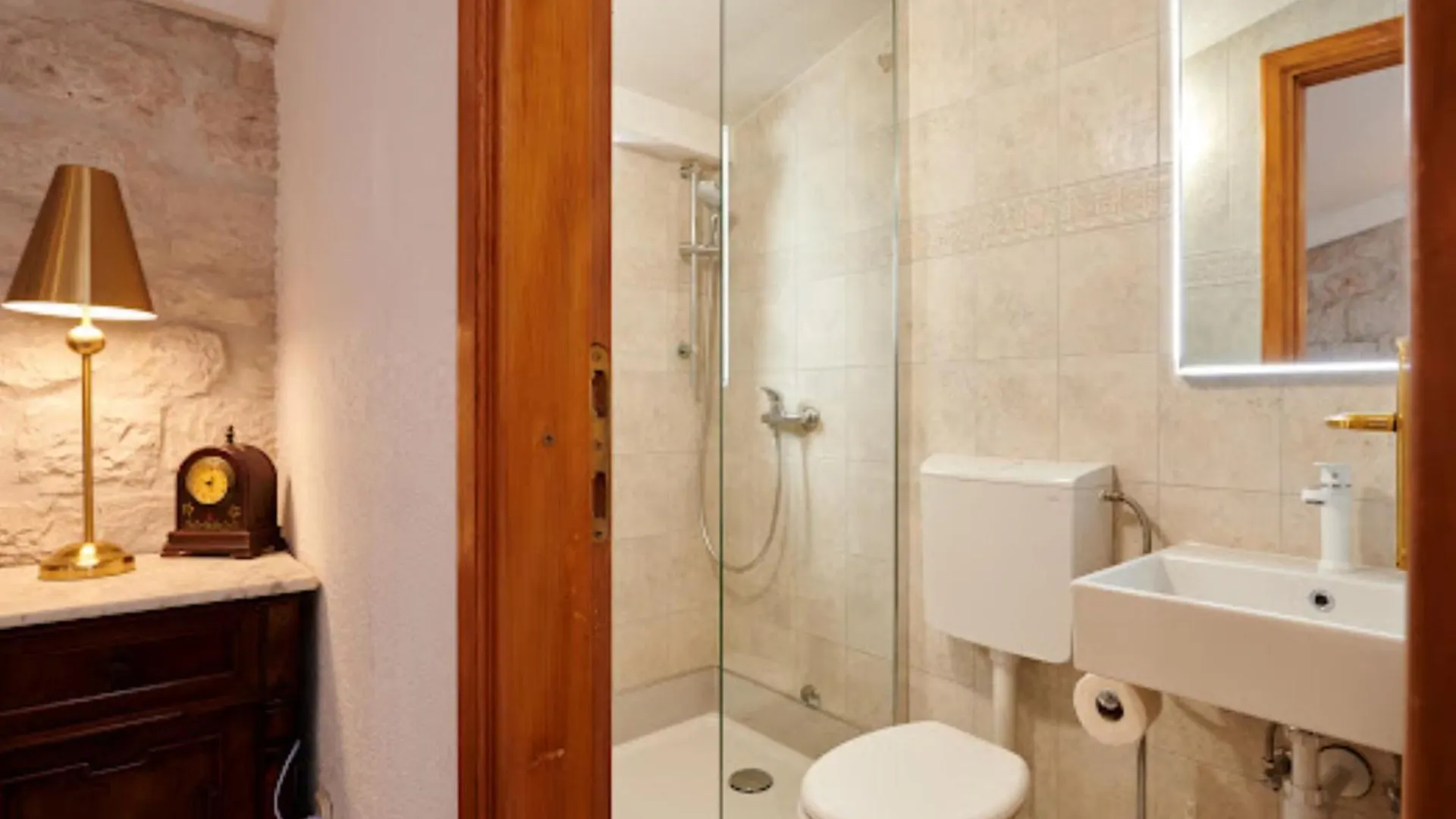 Guesthouse Ana Trogir Old Town